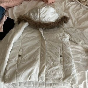 White O’Neil coat
